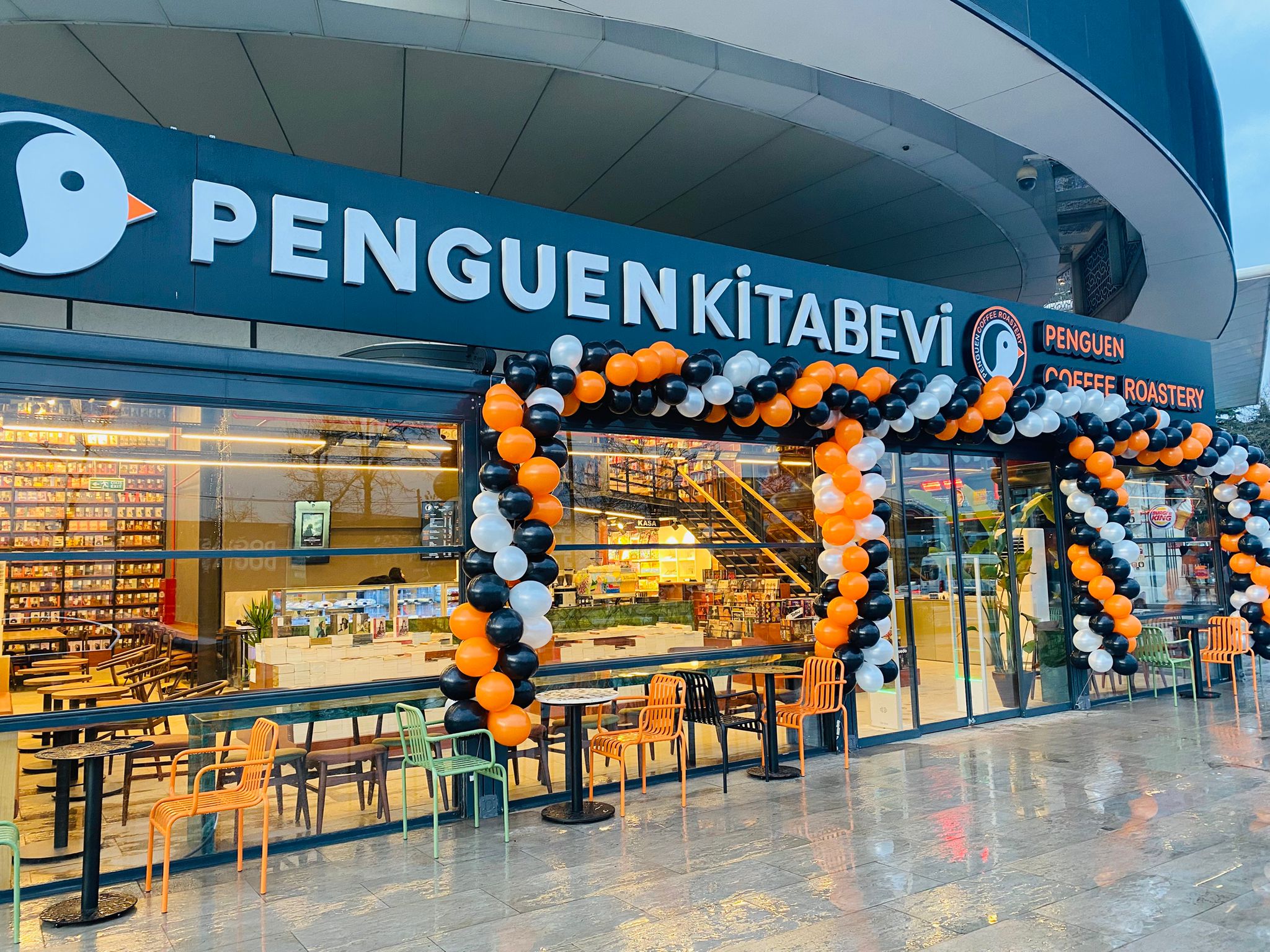 PENGUEN KİTABEVİ
